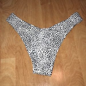 Zaful Leopard high cut bottoms